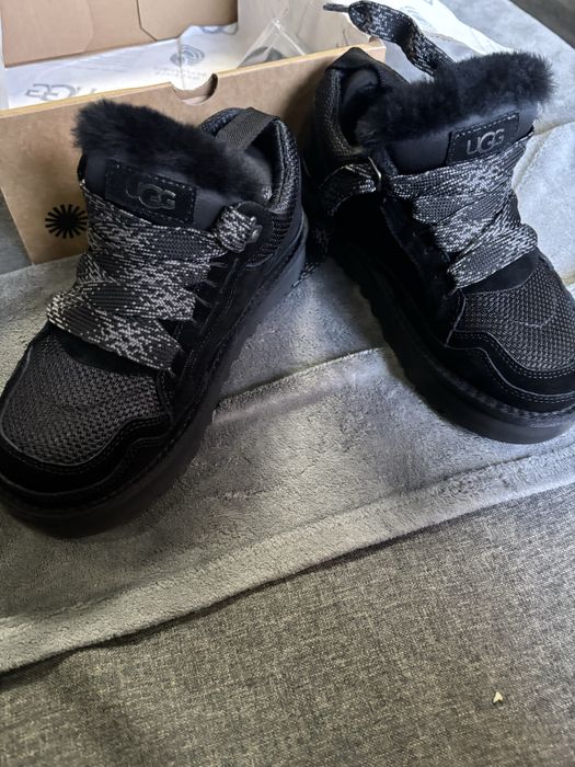 UGG Lowmel Snow Boots