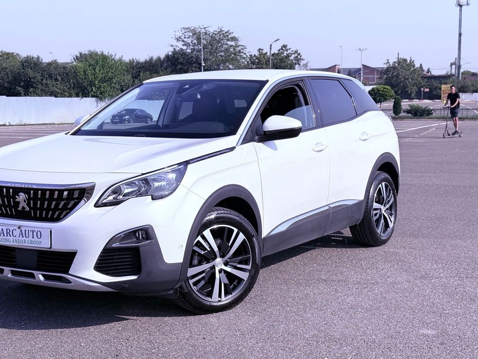 Peugeot 3008 Peugeot 3008 , Motor 1.2 benzina 130 cp