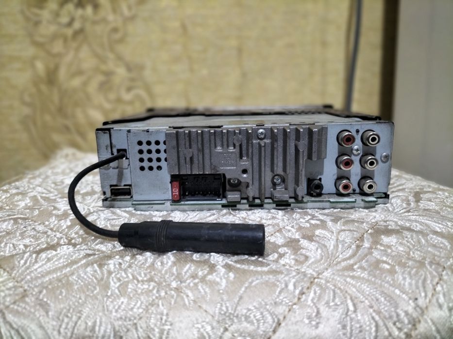 Магнитола PIONEER