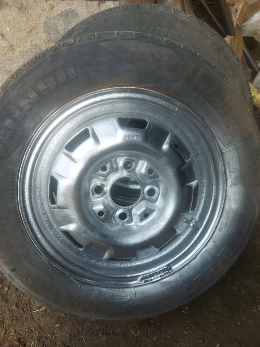 Диски с шинами комплект