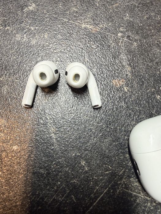 Airpods Pro 2 - Magsafe charging case