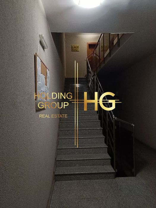 Продава се Двустаен апартамент в Варна, Център - 59 кв.м за 2797 €/кв.м - Снимка #6