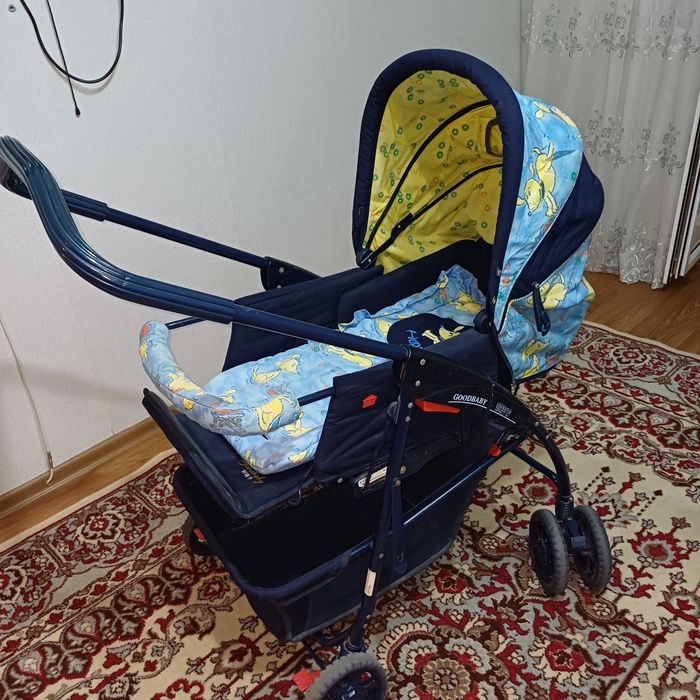 Коляска прогулочная