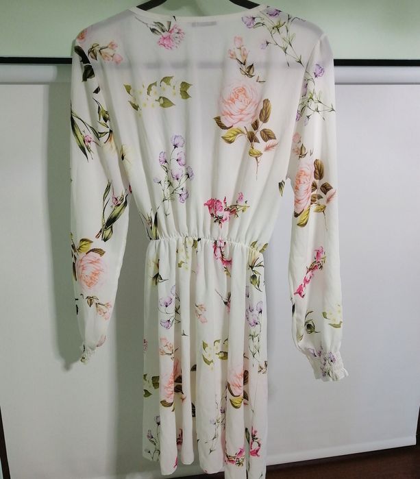 Рокля флорал Hailys L