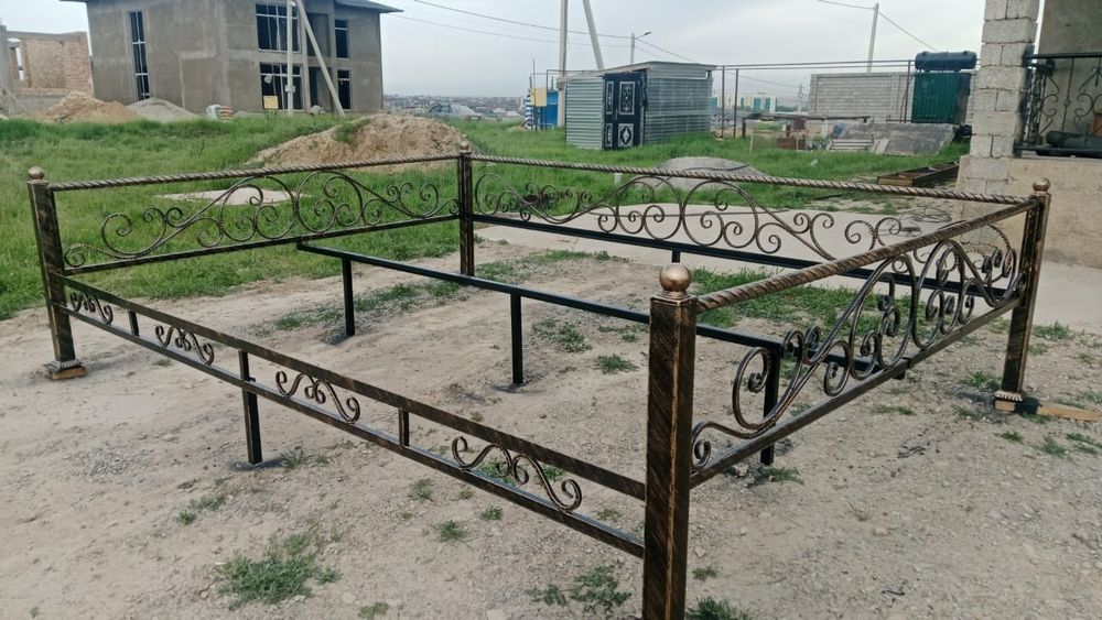 Тапчан с ковками размеры 3/4