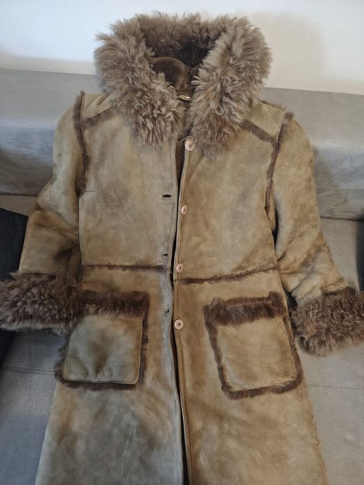 Cojoc de piele intoarsa (Ro) maro- deschis