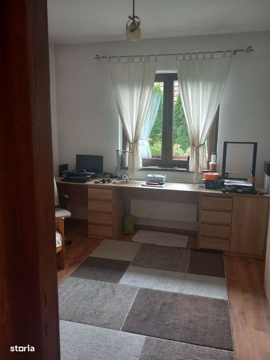 Proprietate cu 2 case, garaj și spațiu comercial, 1260 mp,Sangiorgiu