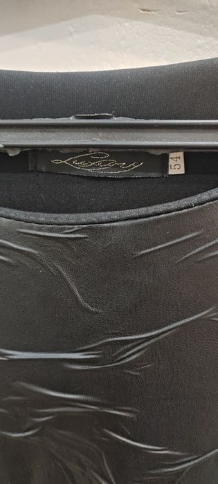 Платье женское..