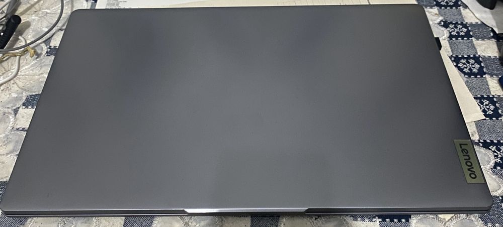Lenovo noutbuk IdeaPad