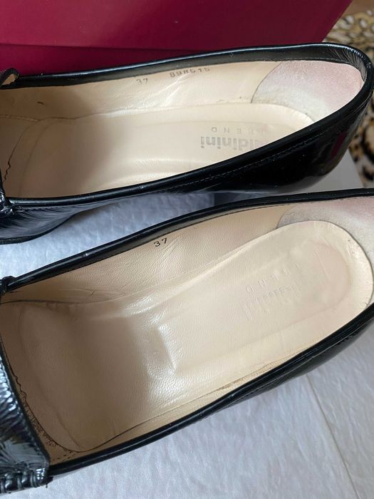 Продам Туфли новые Baldinini