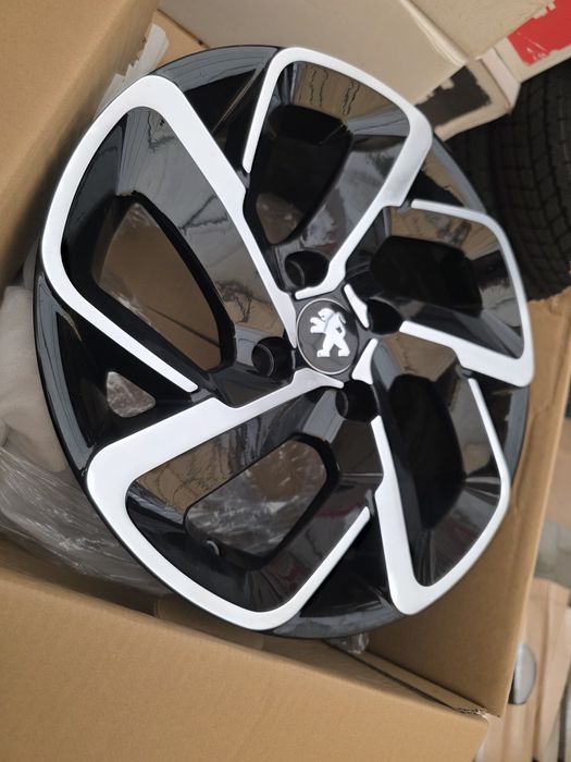 Jante de aliaj pentru Peugeot-citroen pe 15 marca silver line