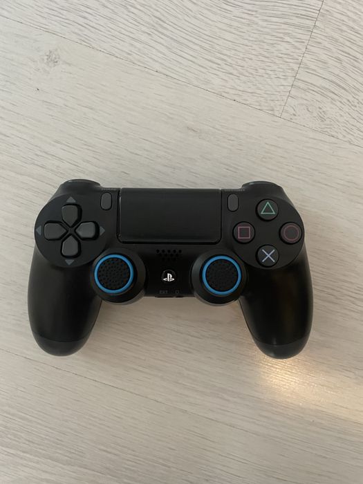 Vand Ps4 slim 1TB