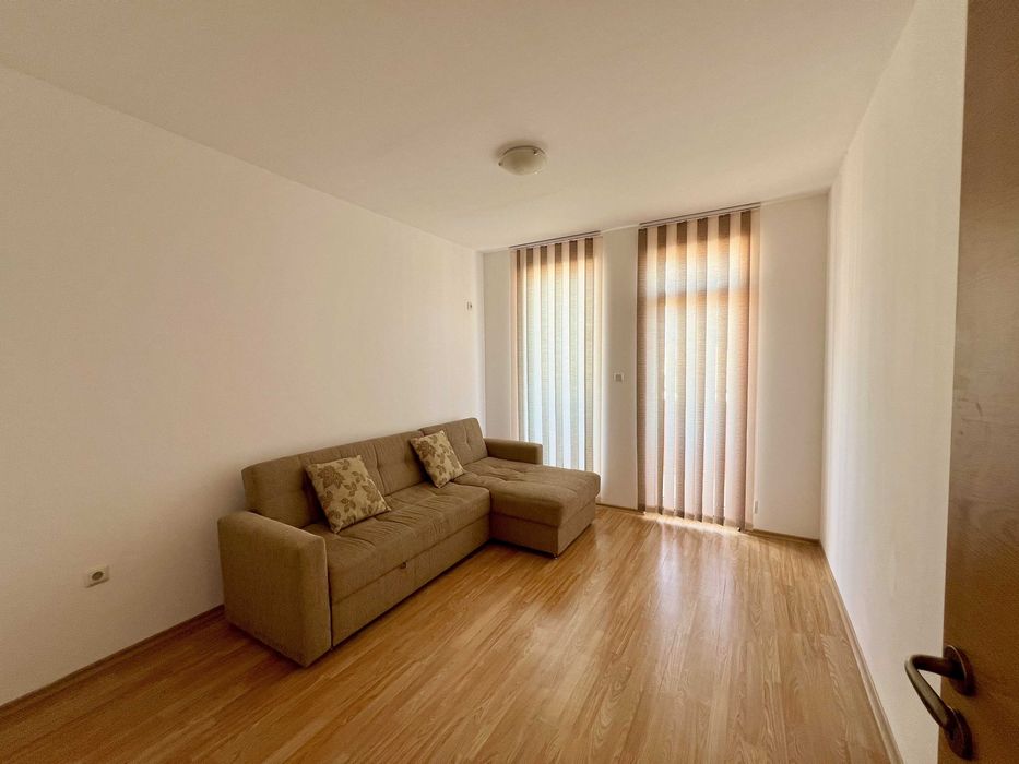 Продава се Тристаен апартамент в к.к. Слънчев бряг - 69 кв.м за 812 €/кв.м - Снимка #8