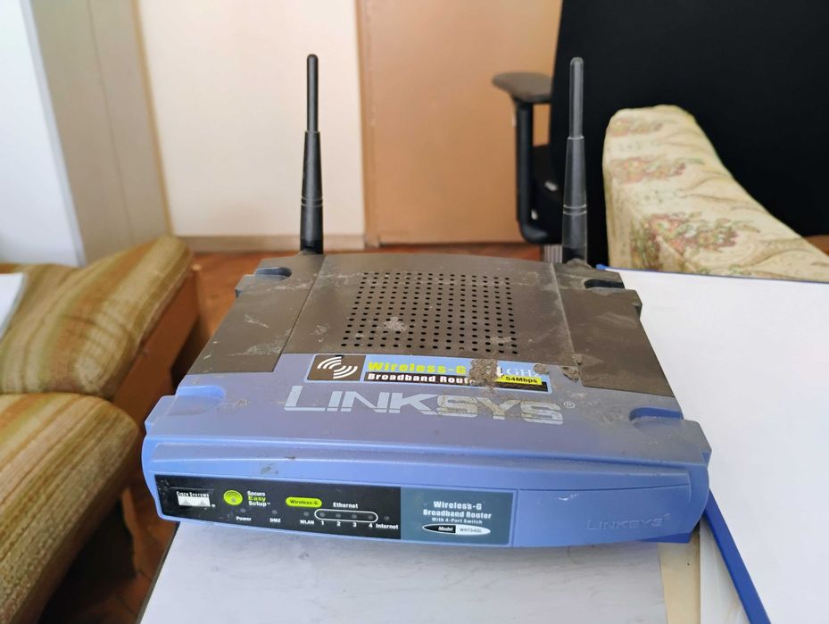Безжичен рутер Linksys WRT54GL