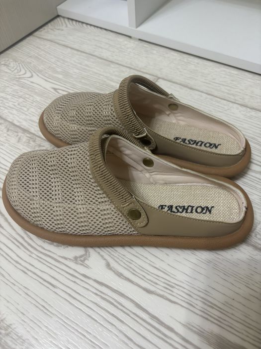Продам сандали   -3000т