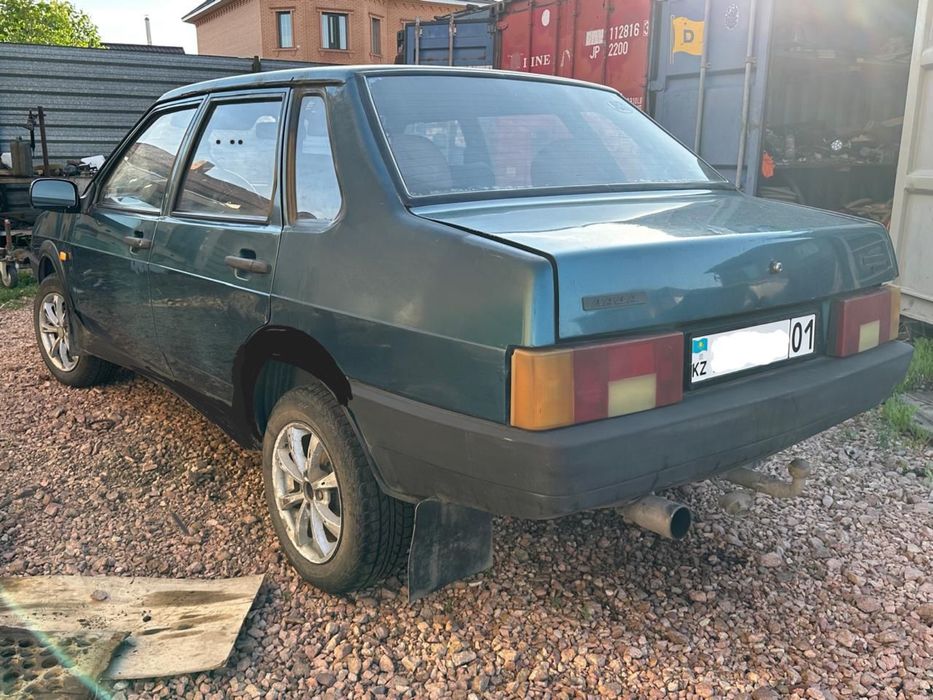 ВАЗ -21099 в хорошем состоянии