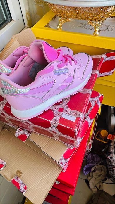 Продам кроссавки Reebok оригинал