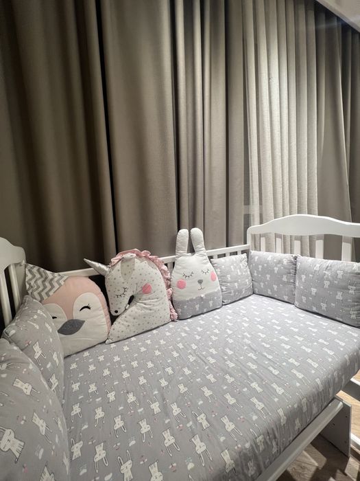 Бортики на детскую кроватку