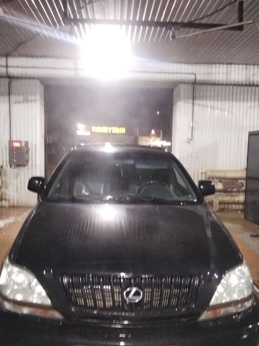 Продвм машину rx 300