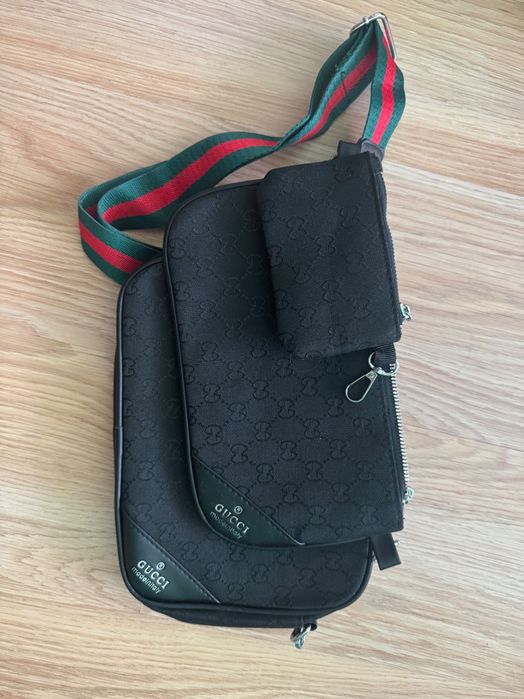 Чанта на марката Gucci