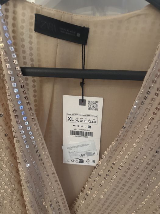 Zara XL nouă cu etichetă
