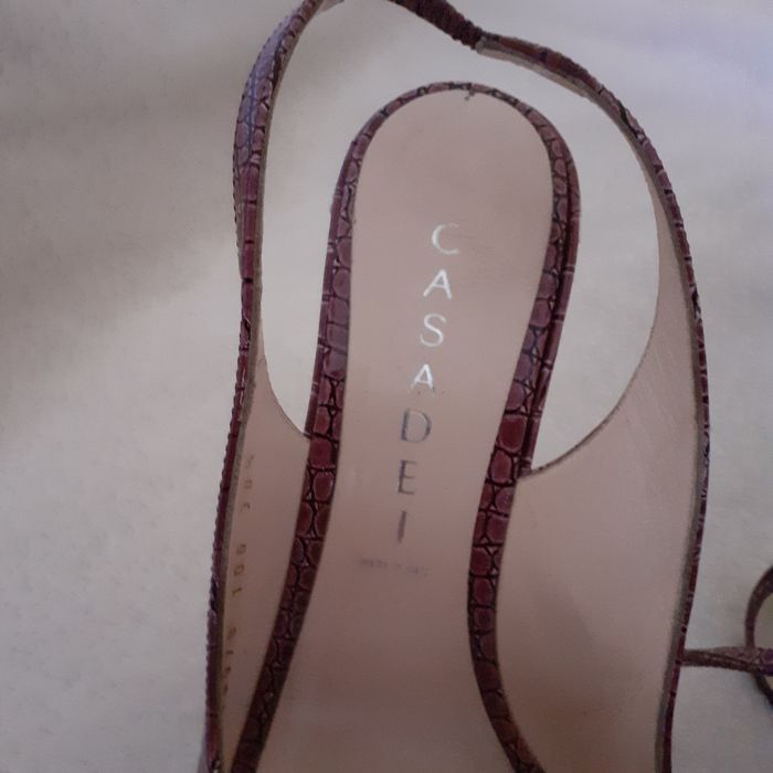 Официални дамски обувки Casadei