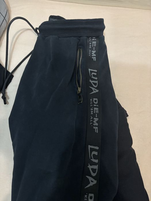 Luda панталон.