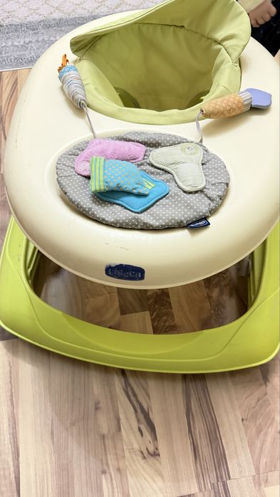 Ходунки детские Chicco