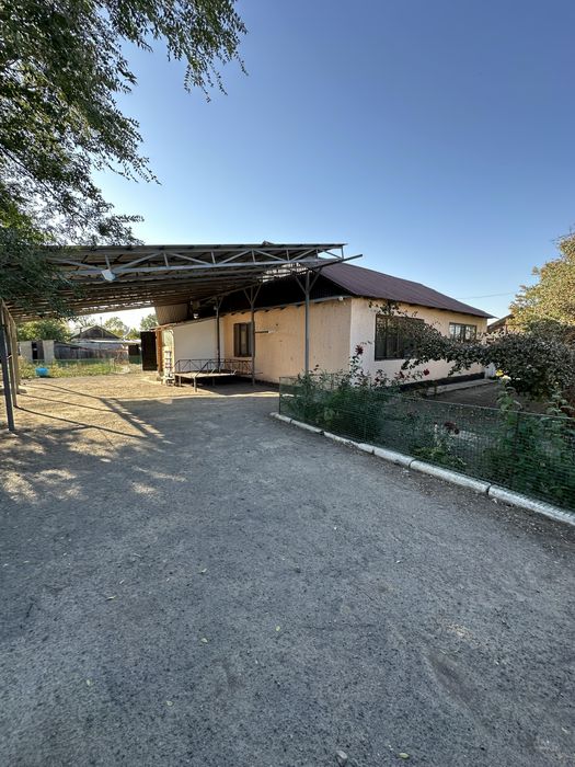 Продам дом с большим участком