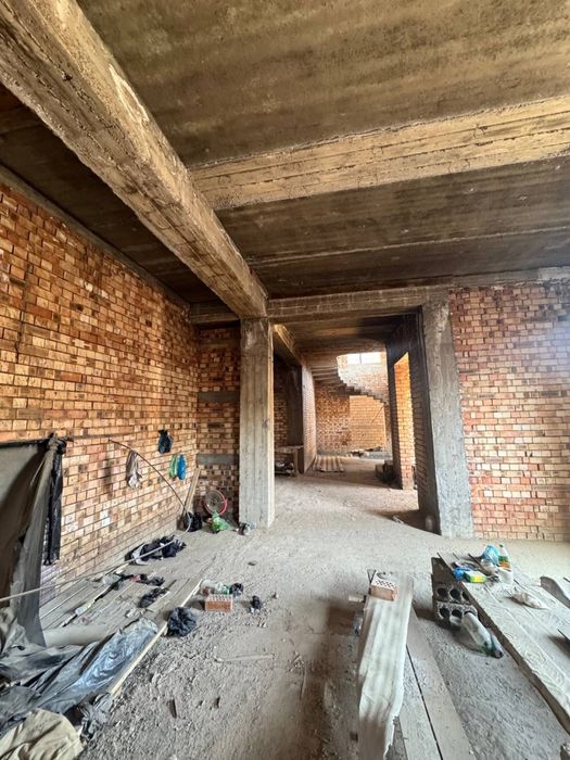 Изза Токзор 5 сот 9 хона коробка 2 этаж ор: Изза Литцей Урикзор бозор