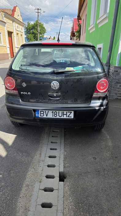 VOLKSWAGEN Polo 2009 — imagine 3