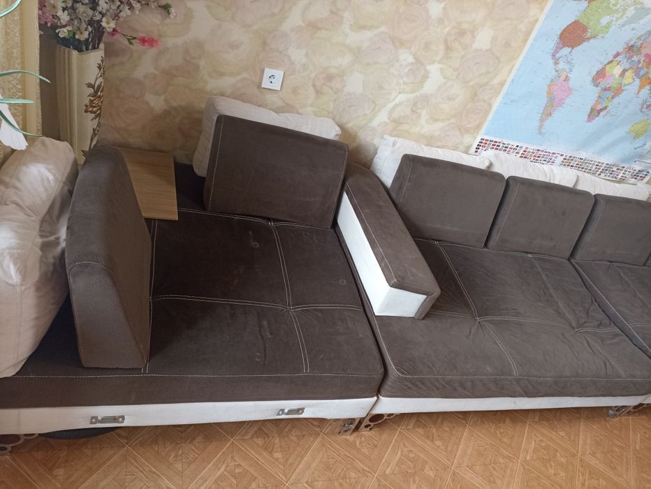 Диван в хорошем состоянии