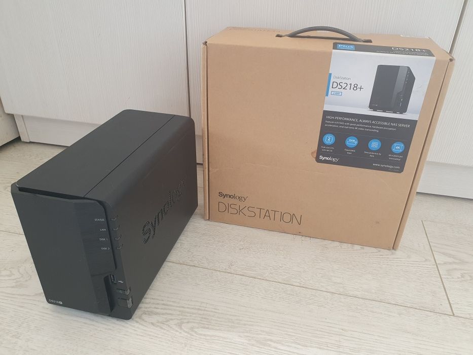 NAS Synology DS218+,  2x3TB WD RED