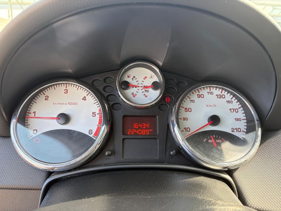 Peugeot 207 CC  2007