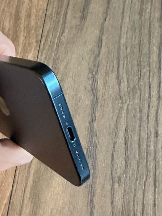 iPhone 15 Pro Max 256GB Blue, батерия 88%, много добро състояние