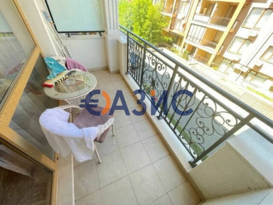 Продава се Двустаен апартамент в Свети Влас - 61 кв.м за 1968 €/кв.м - Снимка #7