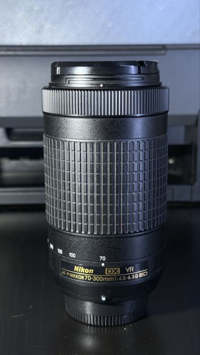 Nikon AF-P 70-300mm f/4.5-6.3 DX VR – obiectiv zoom, VR