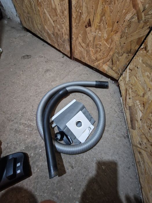 Furtun aspirator Bosch