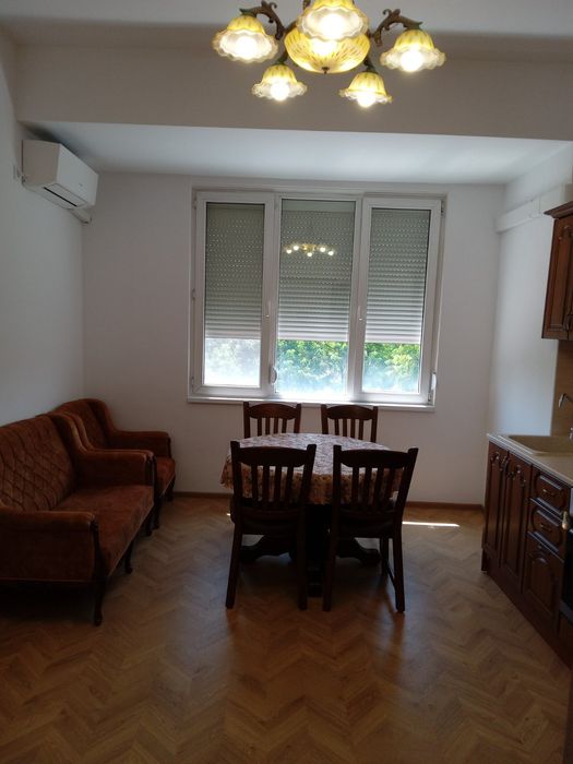 Дава се под наем Двустаен апартамент в Пловдив, Център - 50 кв.м за 433.5 € - Снимка #9