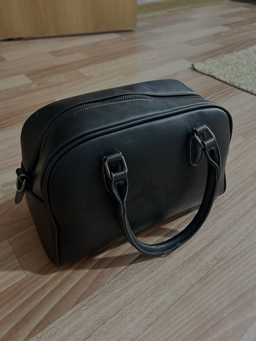 Продам сумку 2000 тг