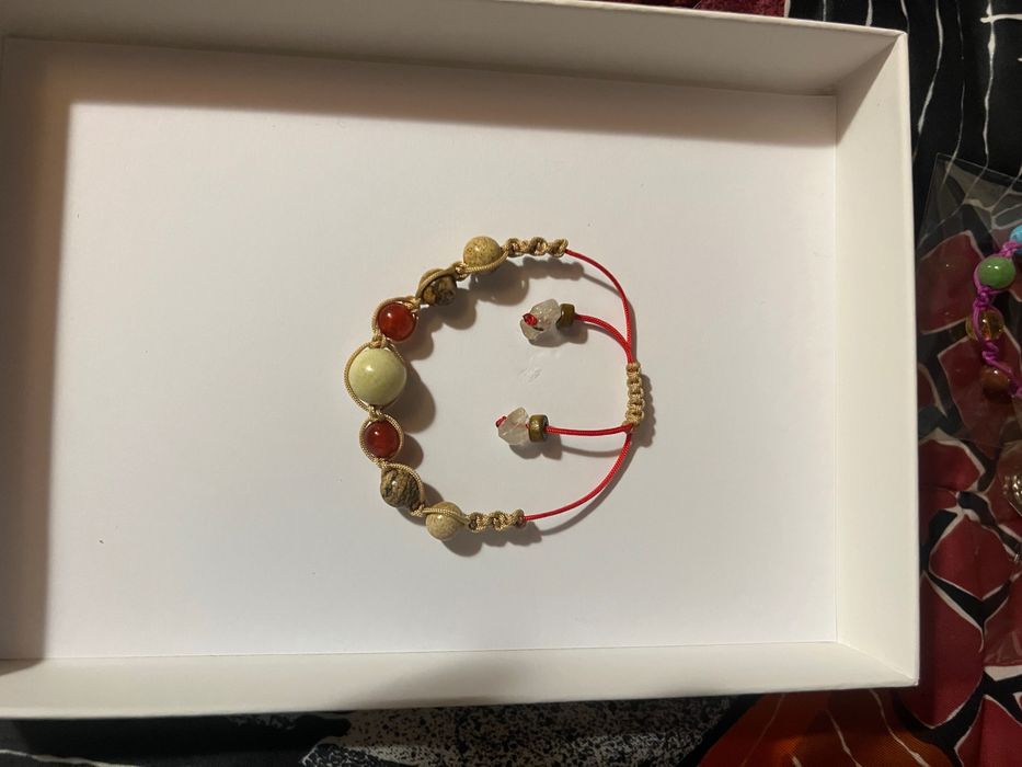 Ръчно Изработени Гривни