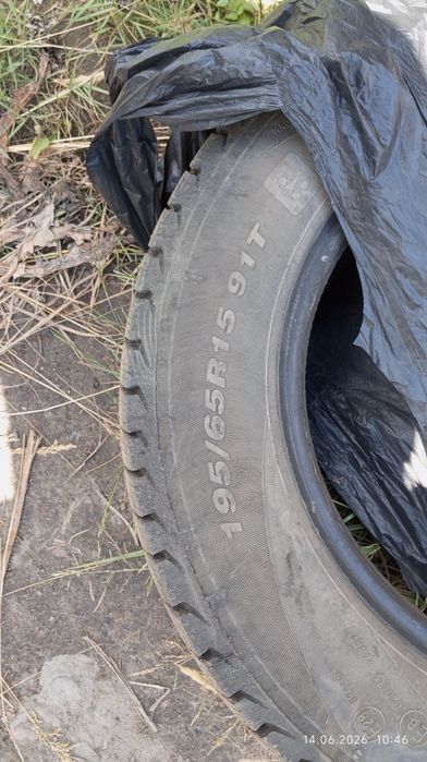 Продам резину на R 15 -195/65