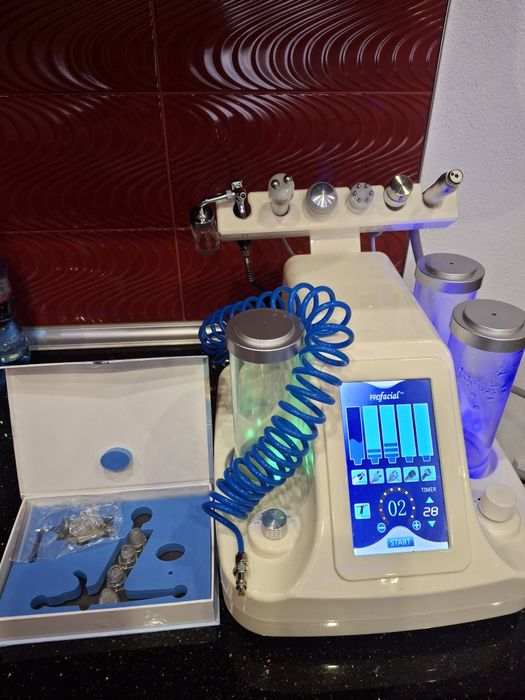 Апарат за водно дермабразио, RF, Биолифтинг, Кислород, Ултразвук и Кри