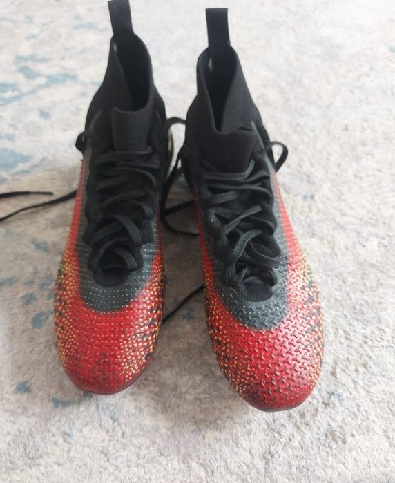 Продам бутсы в отличном состоянии