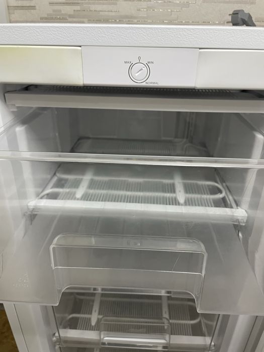 Продам Морозильник в отличном состоянии