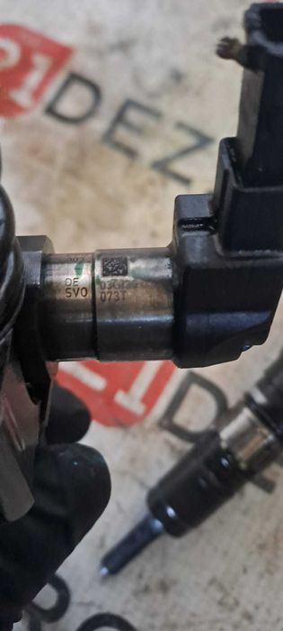 Injector 2.0 TDI 170cp cod motor: BMR , BMN , BRD VW Audi 03g130073T