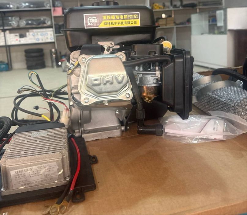 Elektro motorollerlar uchun quvvatlagich