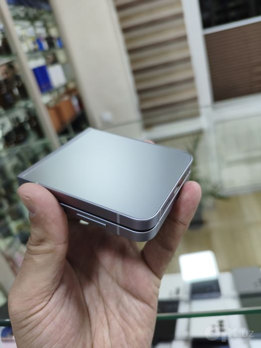 Samsung Z Flip 6 256GB
