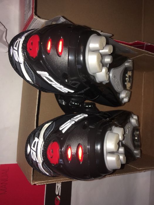 Vind Sidi spd Marime 41 Scarpe MTB CAPE.Pt.MTB .Noi in cutie.