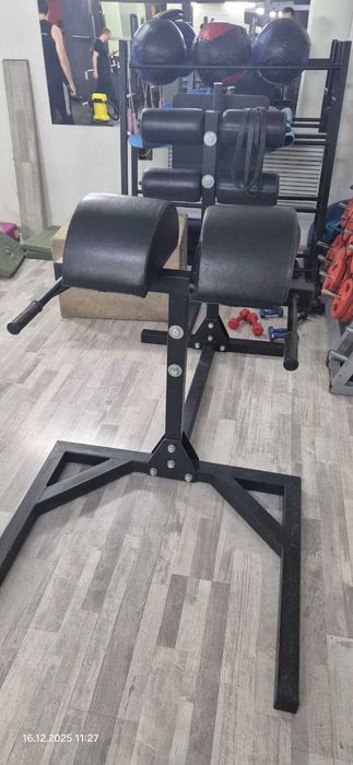 Тренажер гиперэкстензия